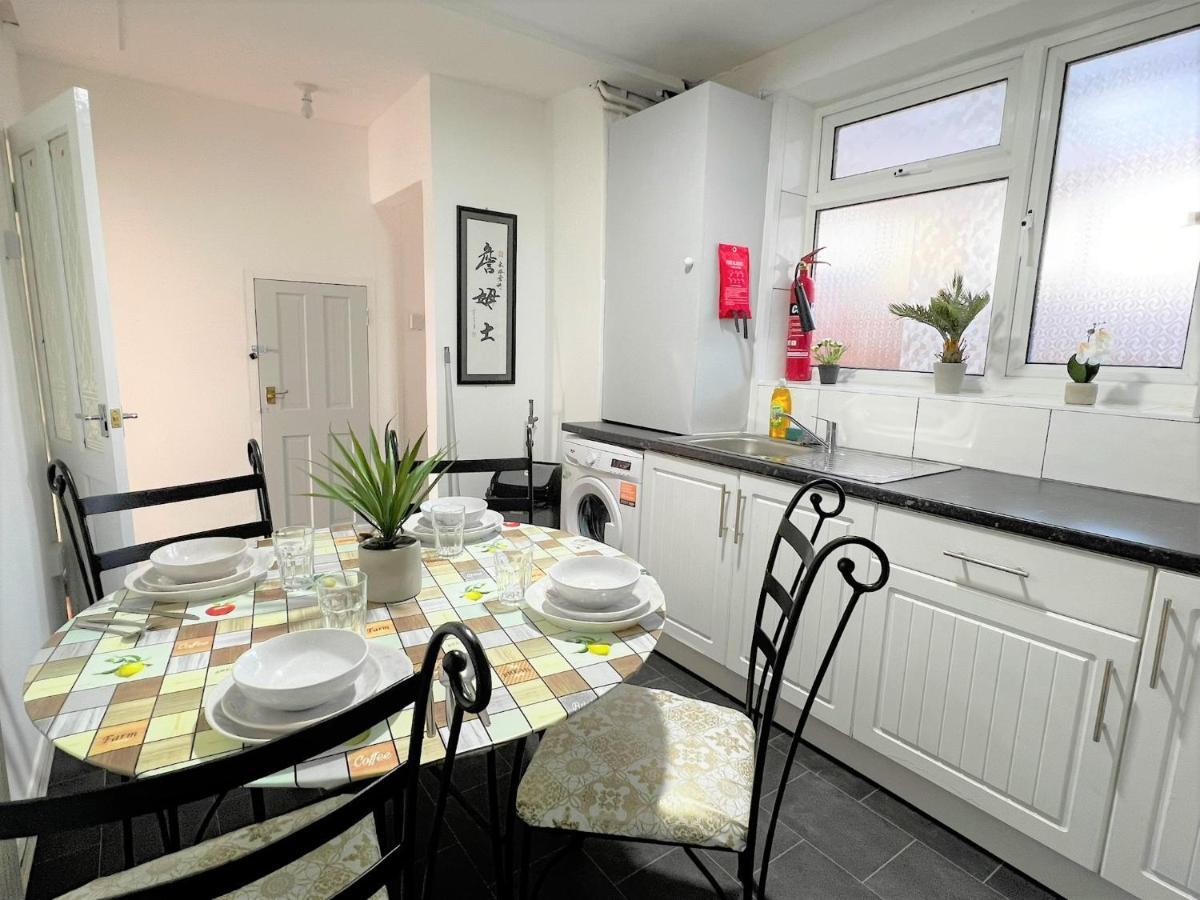 Stepney Green Comfy Double Bed Rooms 14 ลอนดอน ภายนอก รูปภาพ
